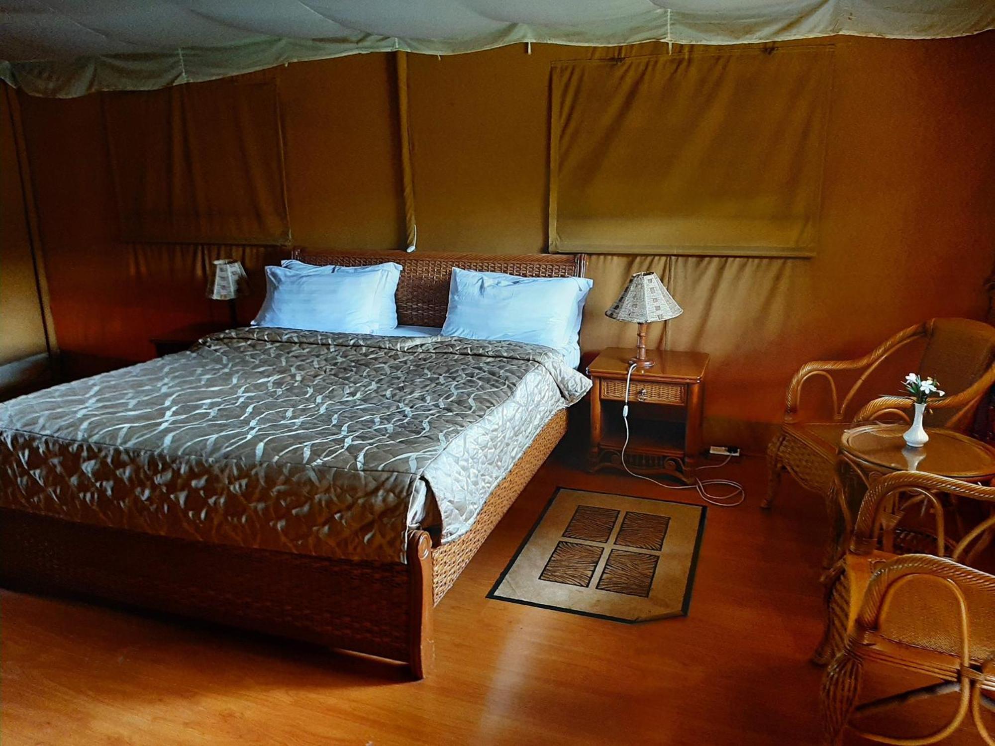 Aa Lodge Амбоселі Екстер'єр фото